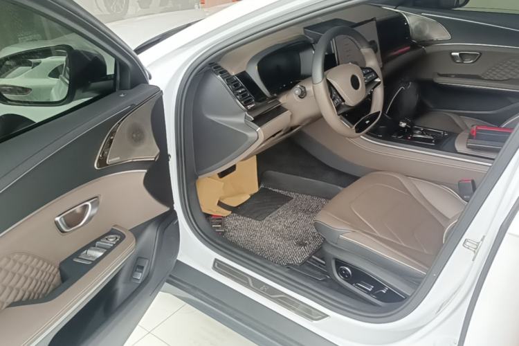 Used BYD Han 2022 EV Genesis Edition 715 km Front-Wheel-Drive Flagship Model Driver Seat