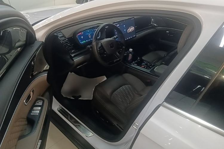 Used BYD Han 2022 DM-i 121KM Luxury Model Driver Seat