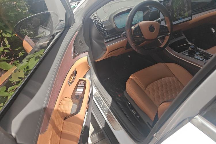 Used BYD Han 2022 DM-i 121KM Luxury Model Driver Seat