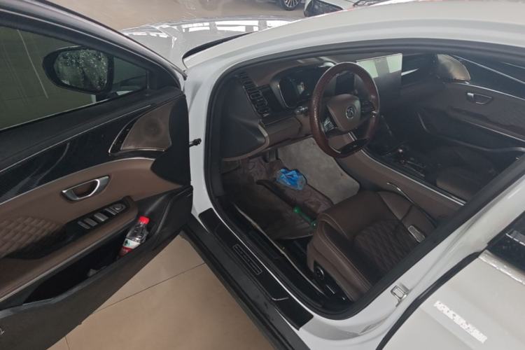 Used BYD Han 2022 DM-i 121KM Luxury Model Driver Seat