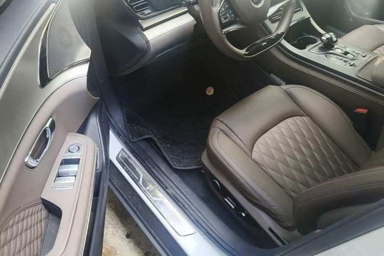 Used BYD Han 2022 DM-i 121KM Prestige Model Driver Seat