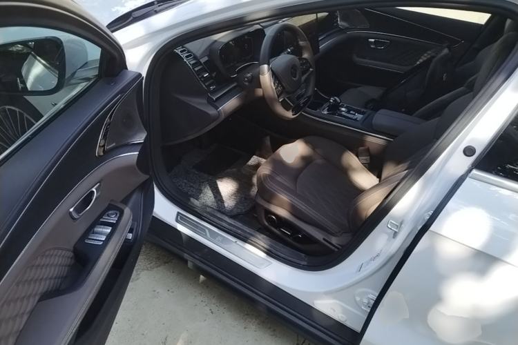Used BYD Han 2022 DM-i 121KM Prestige Model Driver Seat