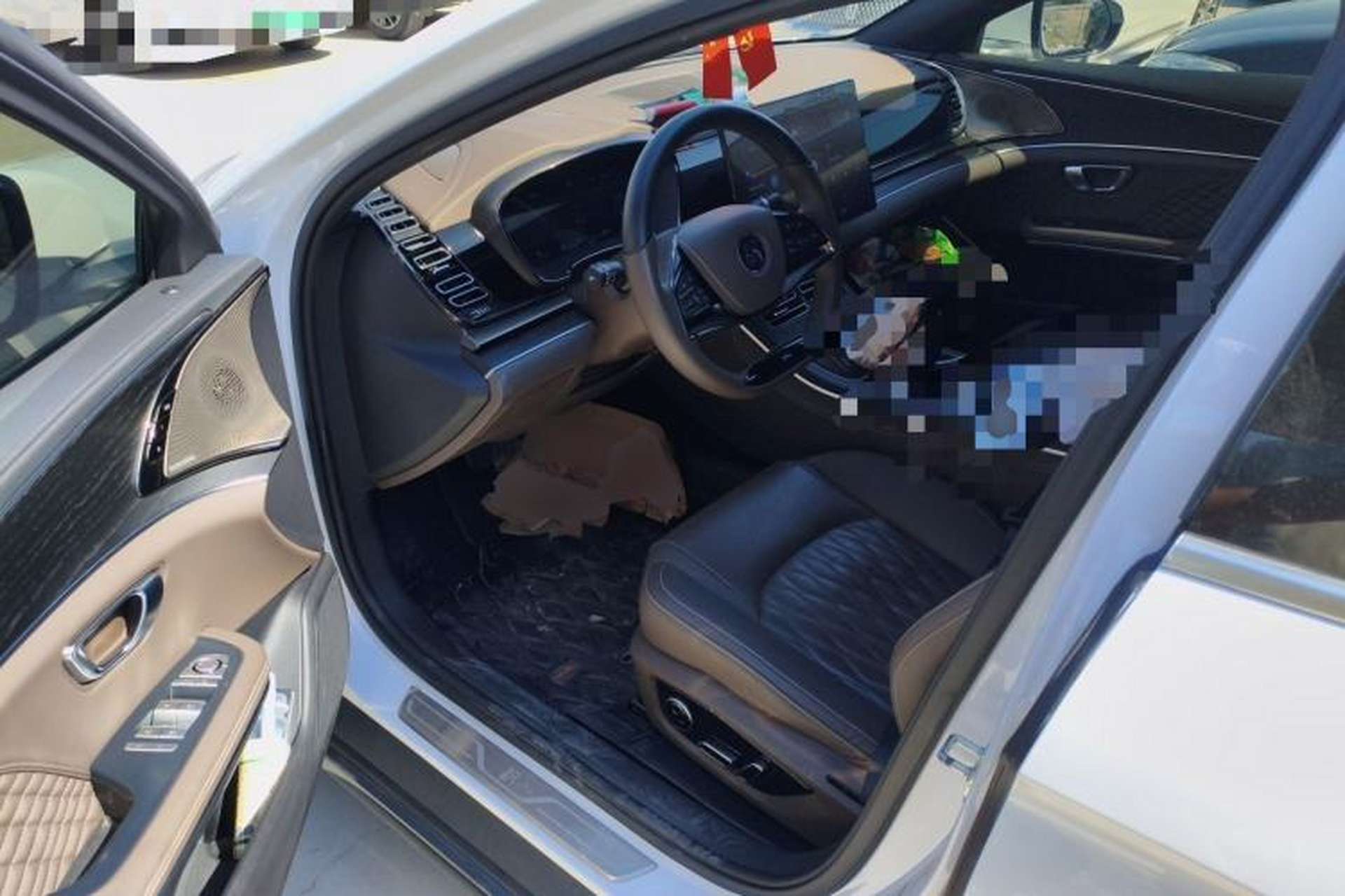 Used BYD Han 2022 DM-i 121KM Luxury Model Driver Seat