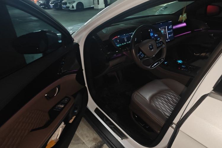 Used BYD Han 2022 DM-i 121KM Luxury Model Driver Seat