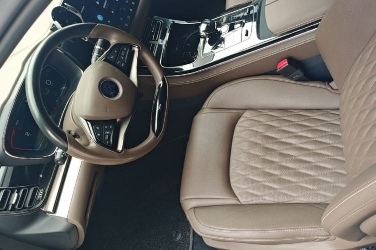Used BYD Han 2022 DM-i 121KM Prestige Model Driver Seat