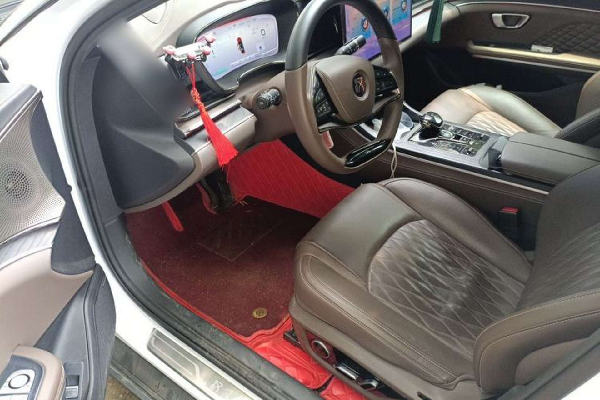 Used BYD Han 2022 DM-i 121KM Luxury Model Driver Seat