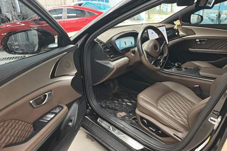 Used BYD Han 2022 DM-i 121KM Prestige Model Driver Seat