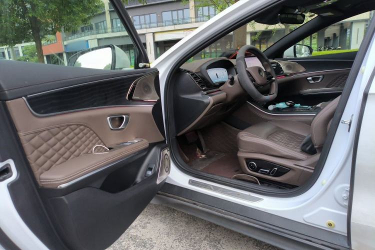Used BYD Han 2022 DM-i 121KM Luxury Model Driver Seat
