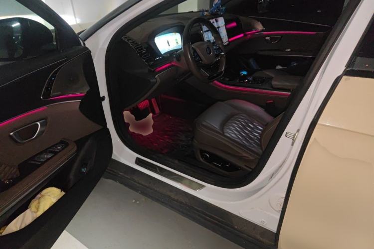 Used BYD Han 2022 DM-i 121KM Luxury Model Driver Seat
