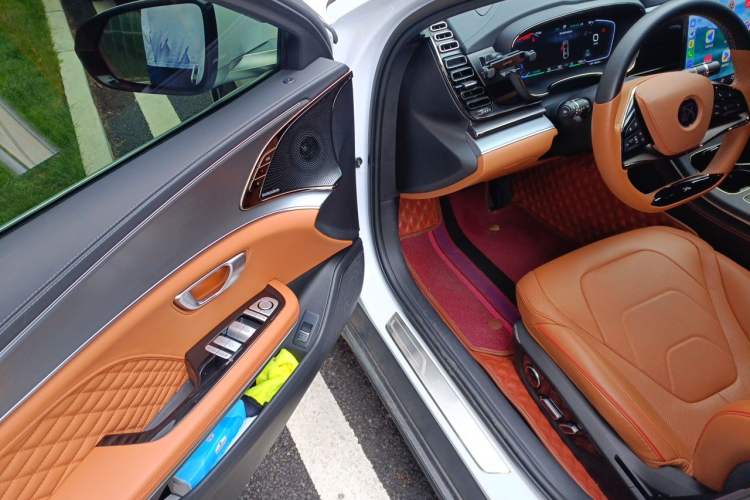 Used BYD Han 2022 DM-i 121KM Prestige Model Driver Seat