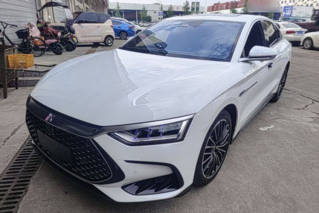 Used BYD Han 2022 DM-i 121KM Prestige Model