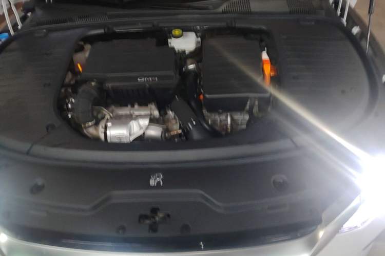 Used BYD Han 2022 DM-i 121KM Prestige Model Engine Bay