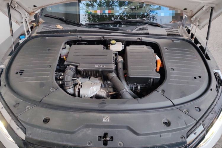 Used BYD Han 2022 DM-i 121KM Prestige Model Engine Bay