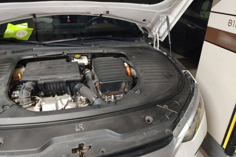 Used BYD Han 2022 DM-i 121KM Prestige Model Engine Bay Left