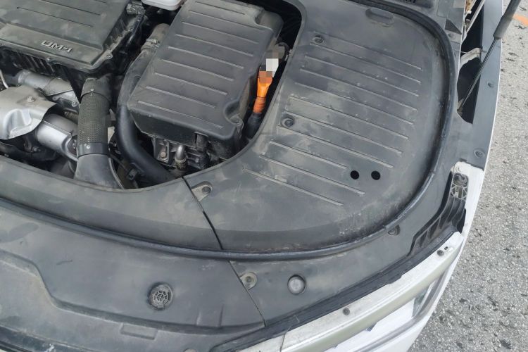Used BYD Han 2022 DM-i 121KM Luxury Model Engine Bay Left