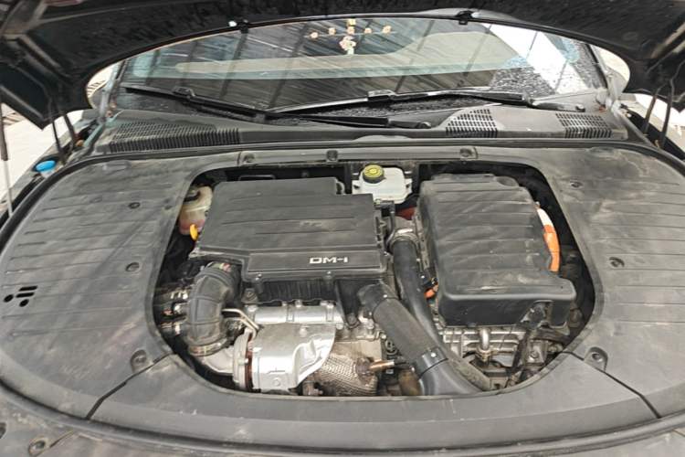 Used BYD Han 2022 DM-i 121KM Prestige Model Engine Bay