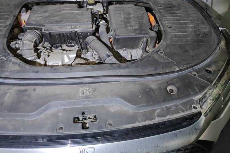 Used BYD Han 2022 DM-i 242km Flagship Model Engine Bay