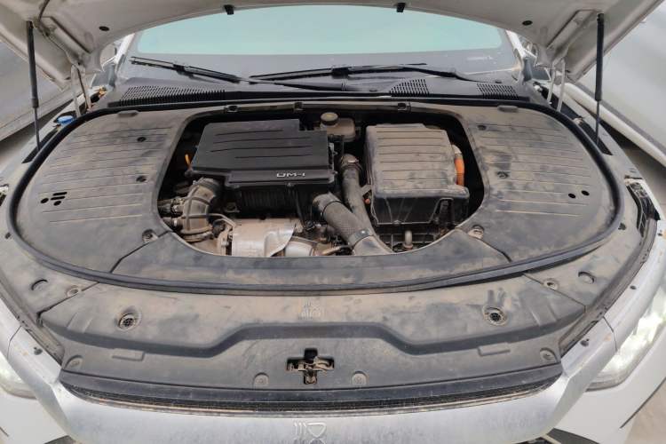 Used BYD Han 2022 DM-i 121KM Prestige Model Engine Bay