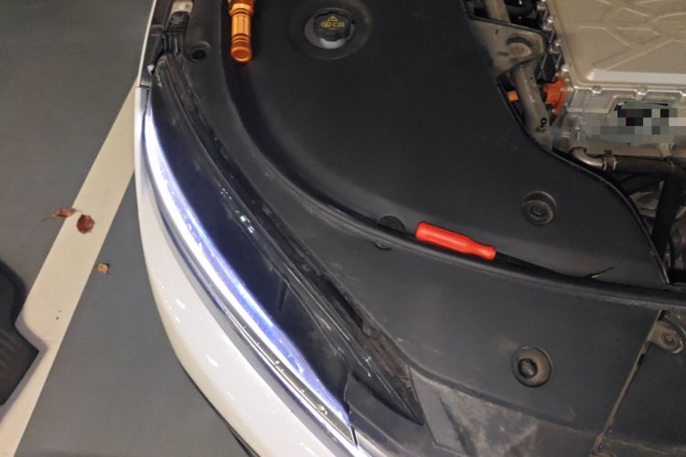 Used BYD Han 2022 EV Genesis Edition 715 km Front-Wheel-Drive Flagship Model Engine Bay Right