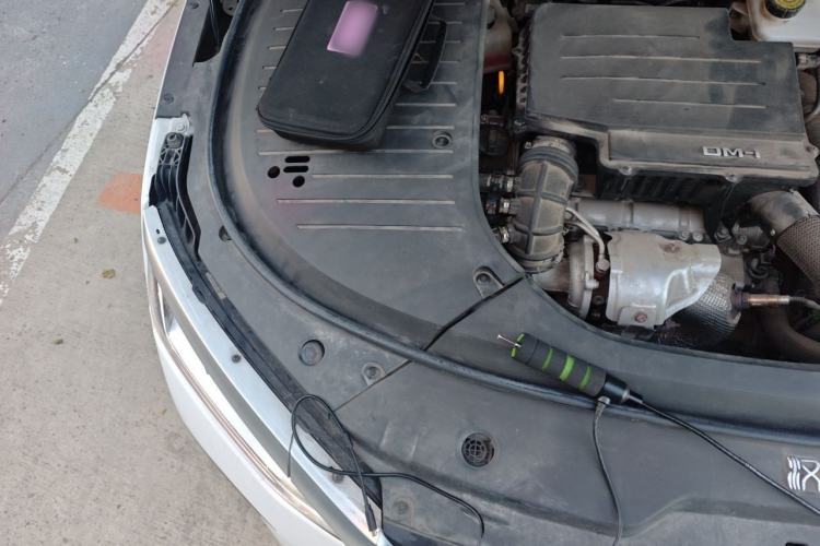Used BYD Han 2022 DM-i 121KM Flagship Model Engine Bay Right