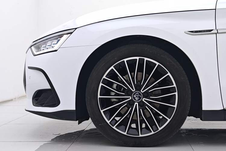 Used BYD Han 2022 DM-i 121KM Luxury Model Exterior 11