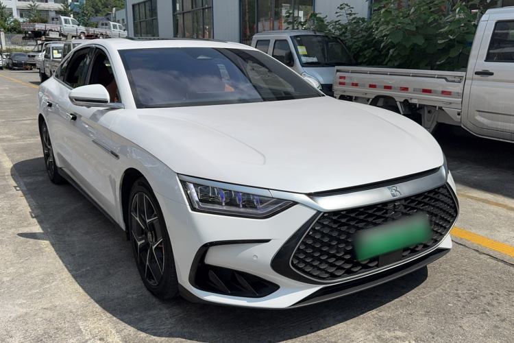 Used BYD Han 2022 DM-i 242km Flagship Model Exterior 2