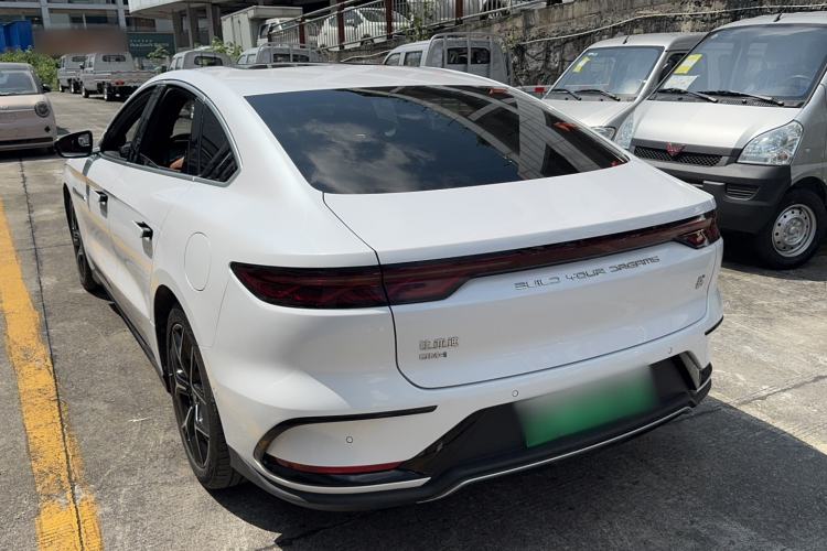 Used BYD Han 2022 DM-i 242km Flagship Model Exterior 3