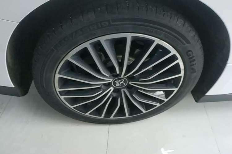 Used BYD Han 2022 DM-i 121KM Luxury Model Exterior 5