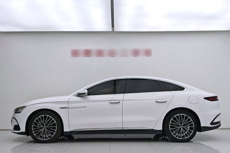Used BYD Han 2022 DM-i 121KM Luxury Model Exterior 5