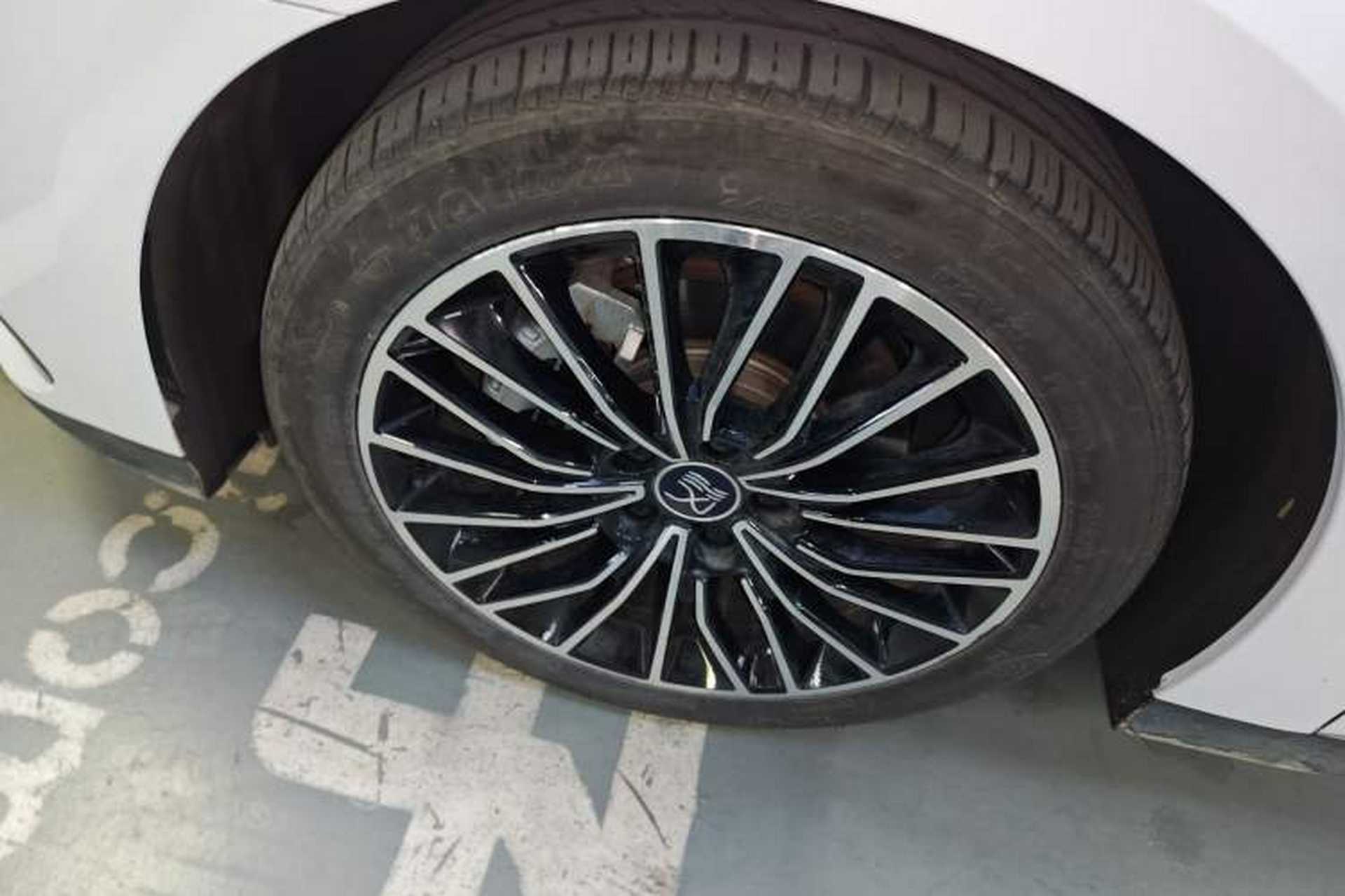 Used BYD Han 2022 DM-i 121KM Prestige Model Exterior 7