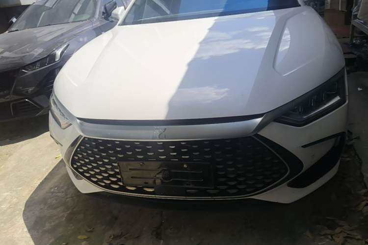 Used BYD Han 2022 DM-i 121KM Prestige Model Front
