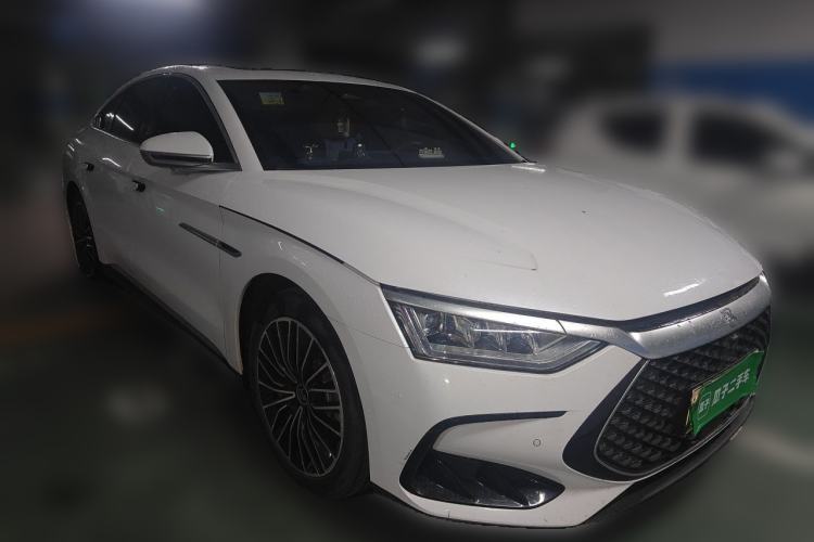 Used BYD Han 2022 DM-i 121KM Prestige Model Front Right 45 Deg