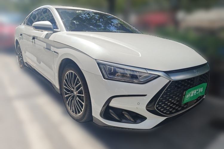 Used BYD Han 2022 DM-i 121KM Luxury Model Front Right 45 Deg