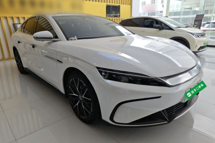 Used BYD Han 2022 EV Genesis Edition 610KM All-Wheel Drive Premium Model Front Right 45 Deg