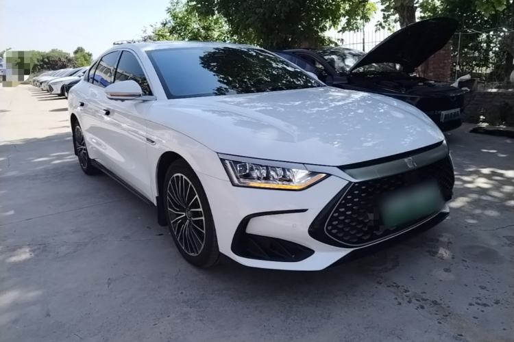 Used BYD Han 2022 DM-i 121KM Prestige Model Front Right 45 Deg