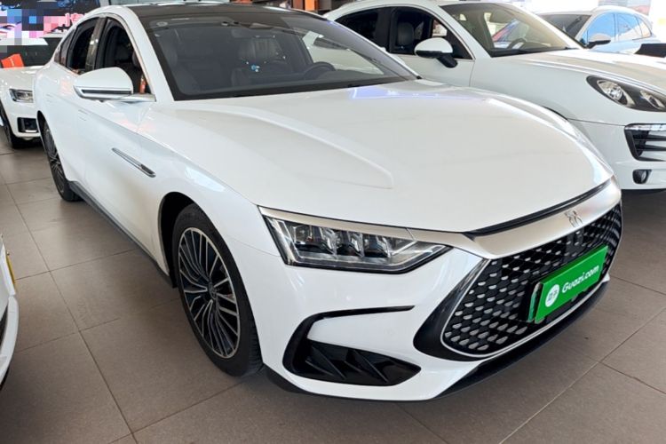 Used BYD Han 2022 DM-i 121KM Luxury Model Front Right 45 Deg