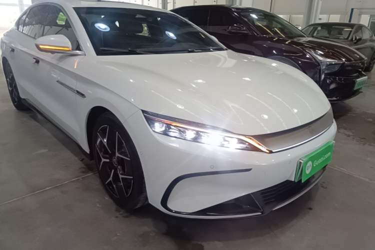 Used BYD Han 2022 EV Genesis Edition 715 km Front-Wheel-Drive Flagship Model Front Right 45 Deg