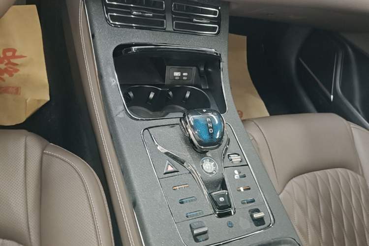 Used BYD Han 2022 DM-i 121KM Prestige Model Gear Lever