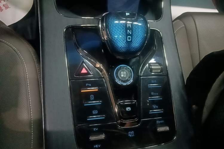 Used BYD Han 2022 DM-i 121KM Luxury Model Gear Lever