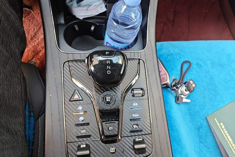 Used BYD Han 2022 EV Genesis Edition 610KM All-Wheel Drive Premium Model Gear Lever
