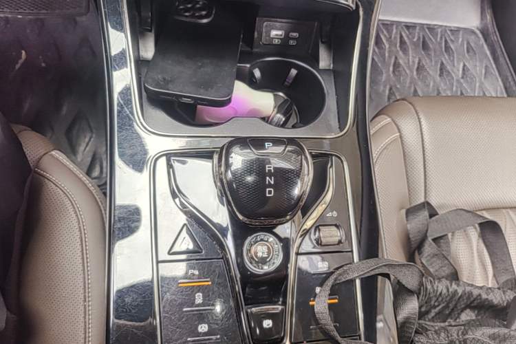 Used BYD Han 2022 DM-i 121KM Prestige Model Gear Lever