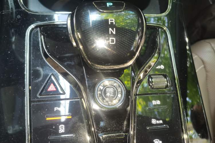 Used BYD Han 2022 DM-i 121KM Prestige Model Gear Lever