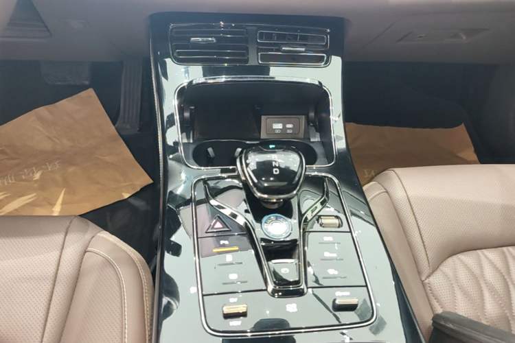 Used BYD Han 2022 DM-i 121KM Prestige Model Gear Lever
