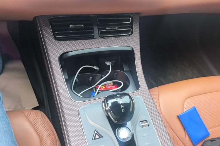 Used BYD Han 2022 DM-i 121KM Luxury Model Gear Lever