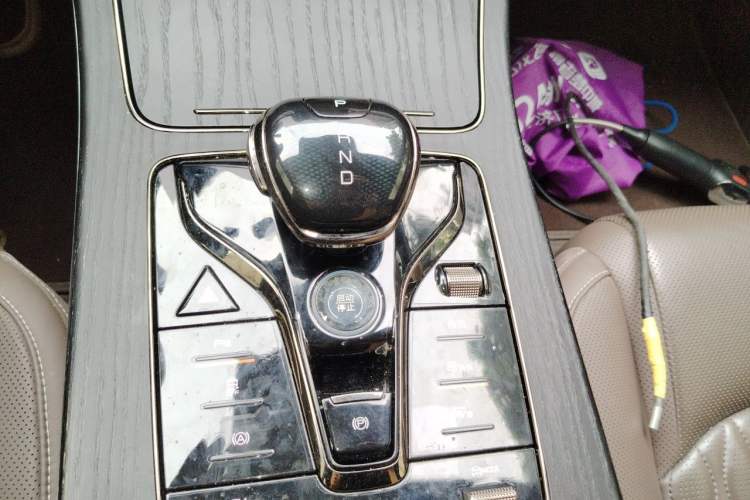 Used BYD Han 2022 DM-i 121KM Luxury Model Gear Lever