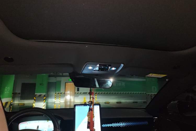 Used BYD Han 2022 EV Genesis Edition 715 km Front-Wheel-Drive Flagship Model Headliner