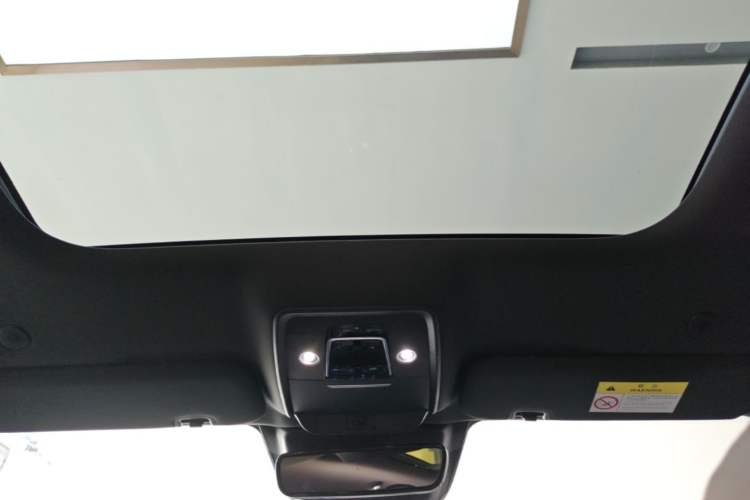 Used BYD Han 2022 EV Genesis Edition 610KM All-Wheel Drive Premium Model Headliner