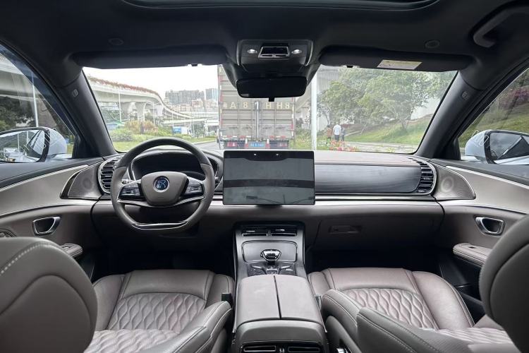 Used BYD Han 2022 DM-i 121KM Prestige Model Interior 3