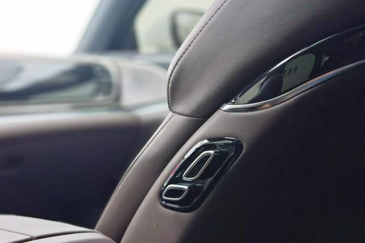 Used BYD Han 2022 DM-i 121KM Luxury Model Interior 3