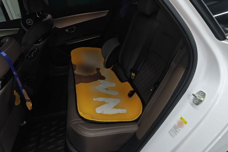 Used BYD Han 2022 DM-i 121KM Prestige Model Interior 4
